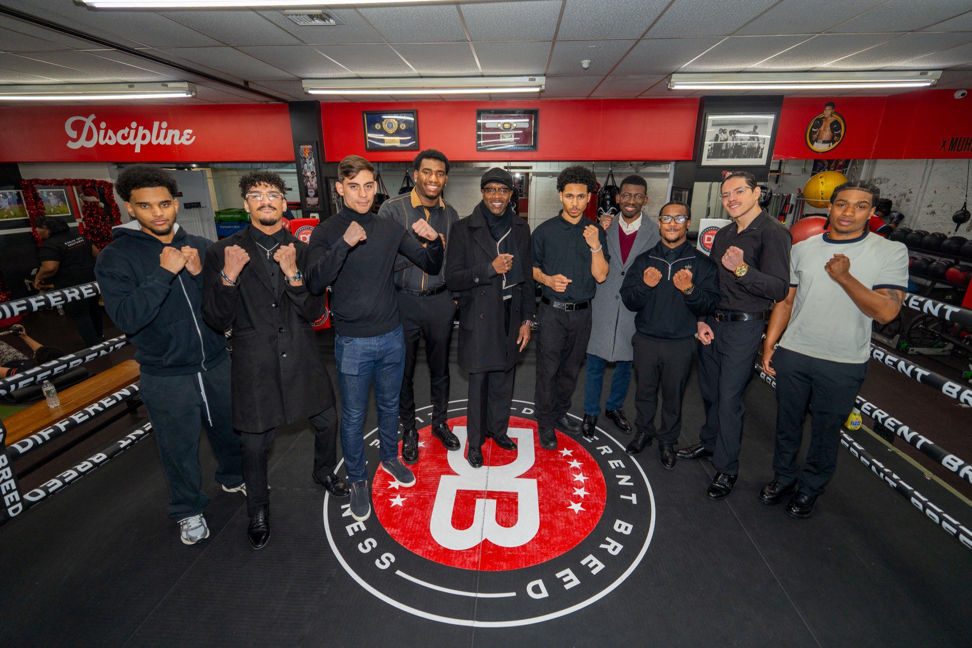 wall · TEAM (3x2): boxing, sparring, class