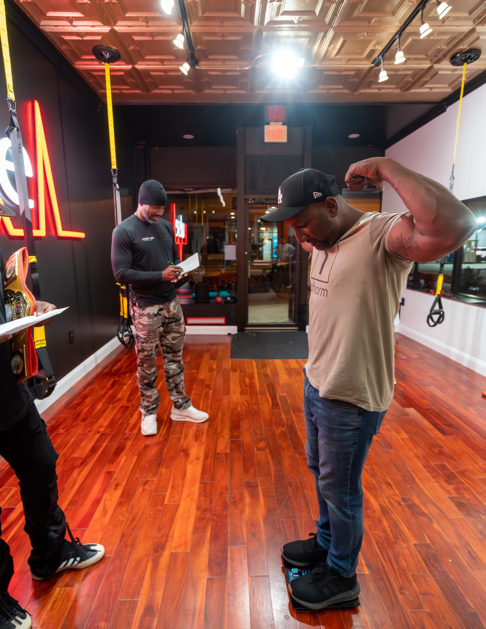 class grid · blue collar boxing: boxing, sparring, ring